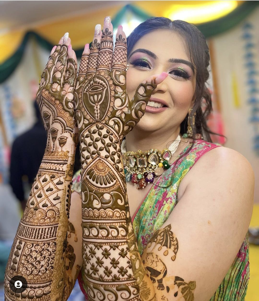 new mehndi design whatsapp status || mehndi designs whatsapp status song  https://mehandidesig...